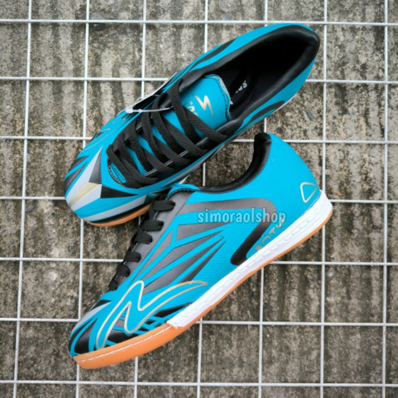 Sepatu Futsal/ Sepatu Futsal Jahit Keliling/ Sepatu Futsal 36 sampai 38