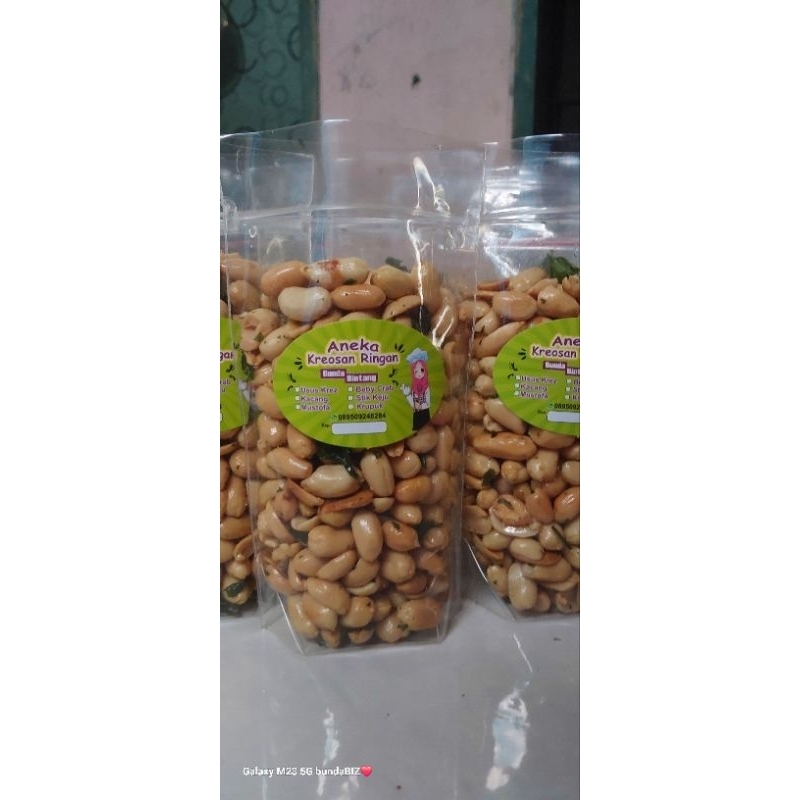 

kacang bawang aroma seledri n daun jeruk 20rb/200gr