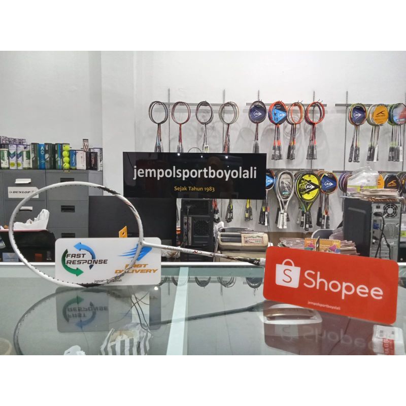 RAKET BADMINTON YONEX CARBONEX 8000N (SUNRISE)