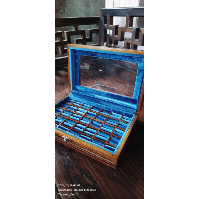 Kotak Cincin Kayu Jati