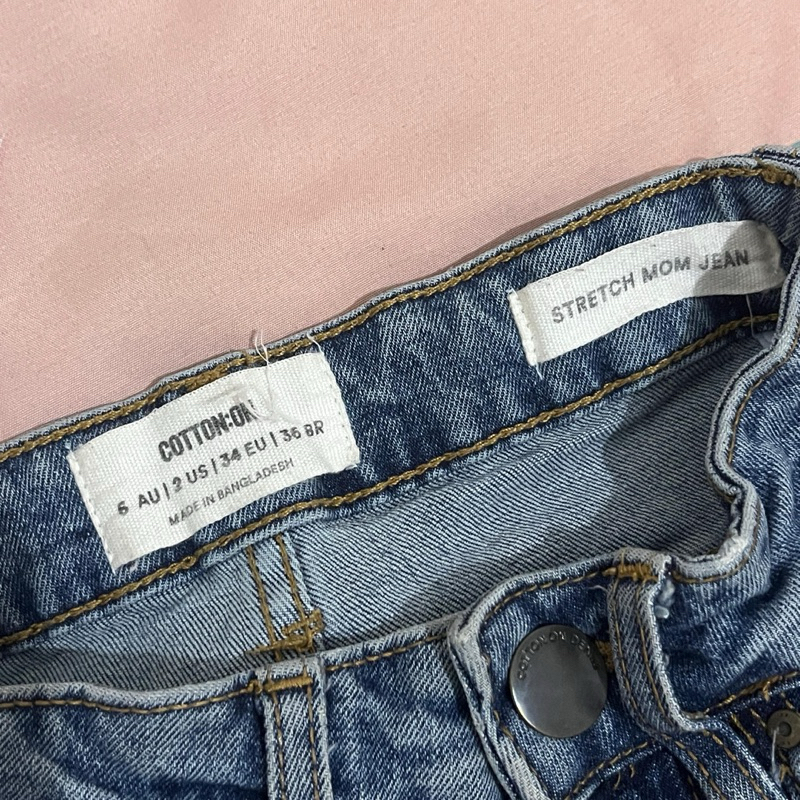 MOM JEANS COTTON ON