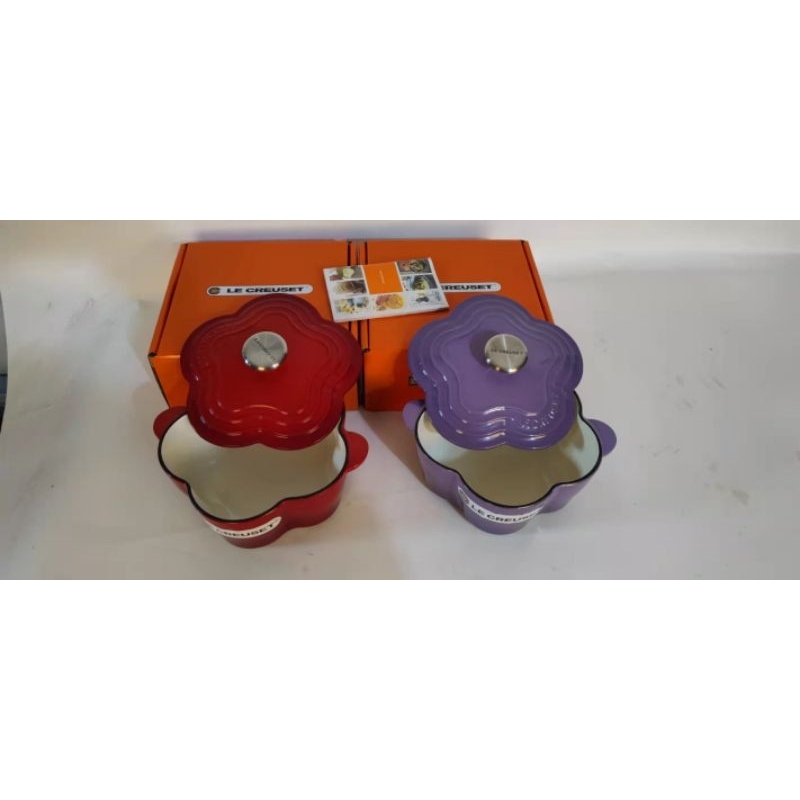 original le creuset cast iron flower cocotte 20 cm panci cast iron