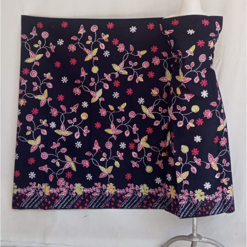 KAIN SERAGAM BATIK MADURA