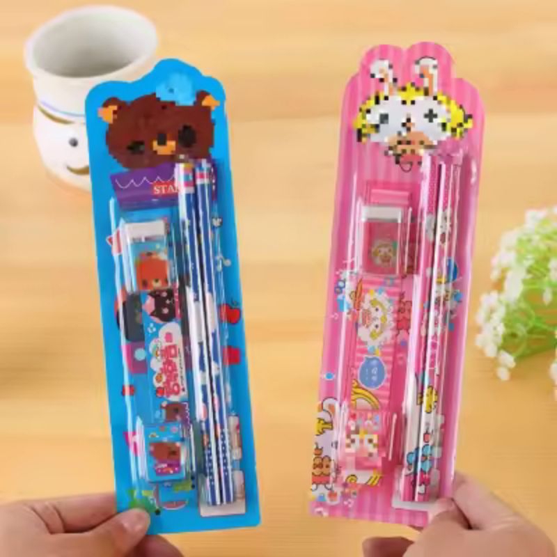 

Stationery Set 5 in 1 Alat Tulis Anak Sekolah Penghapus penggaris Pensil Serutan Karakter Lucu Import