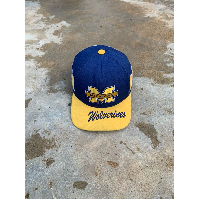 snapback vintage michigan