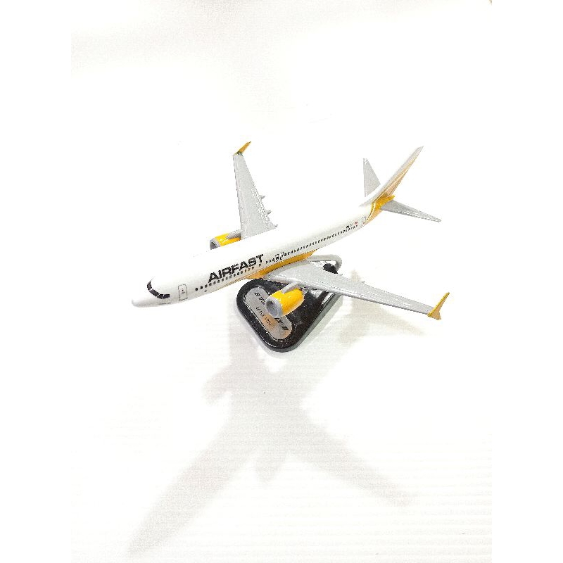 Miniatur Replika Pesawat AIRFAST