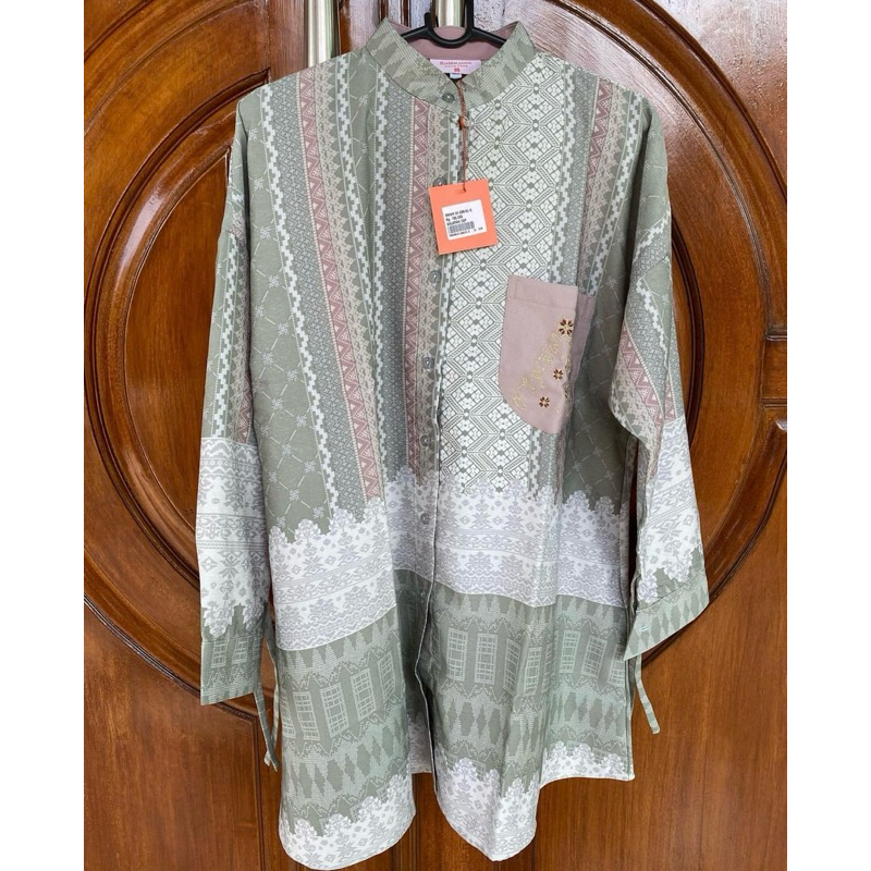 Salapah Top Ria Miranda