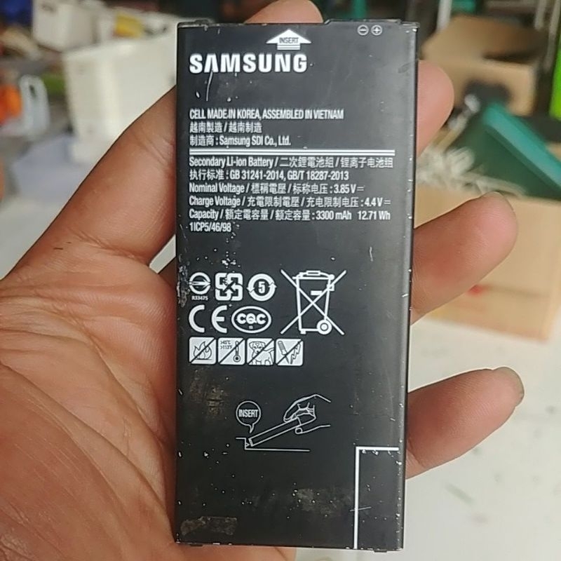 batre samsung j7 pro