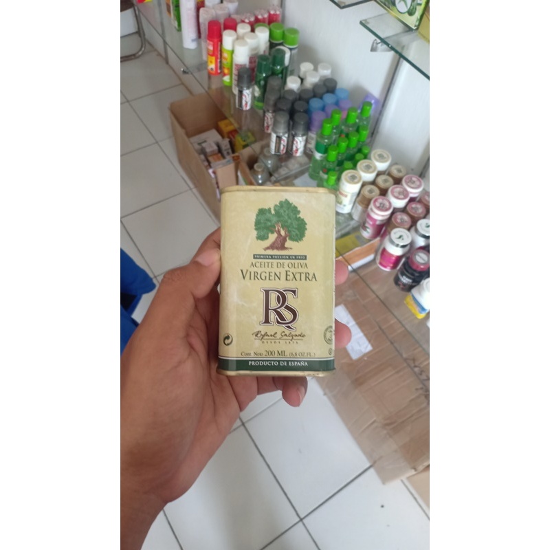 

Rafael Salgado Extra Virgin Olive Oil Tin 200 ml