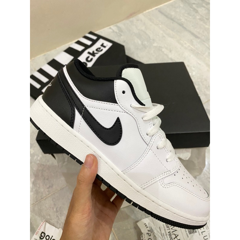 Nike Air Jordan 1 Low “White Black”