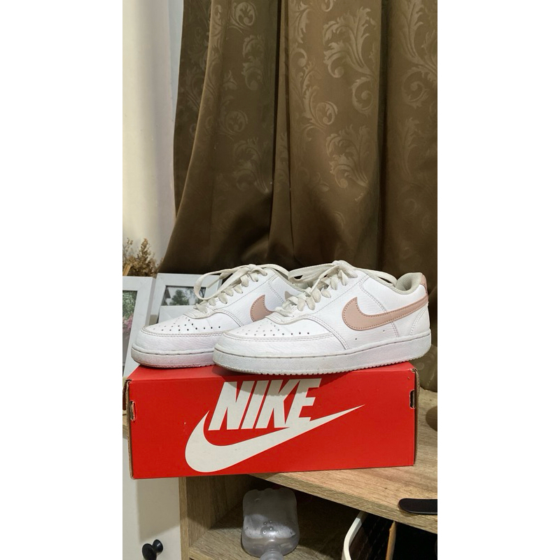 NIKE COURT VISION LOW WHITE PINK