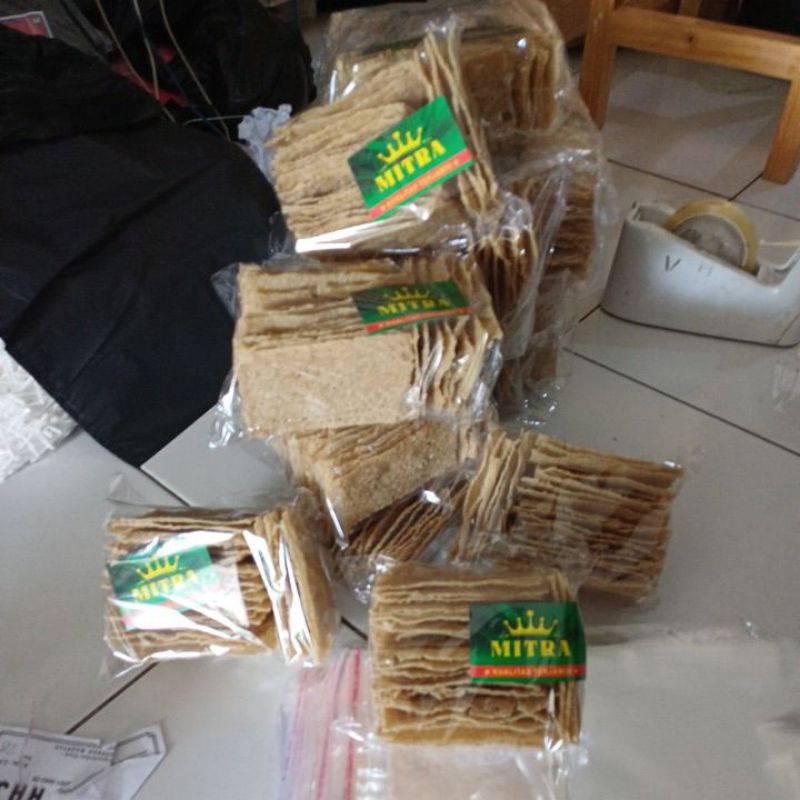 

kerupuk gendar mentah 250gram asli magetan