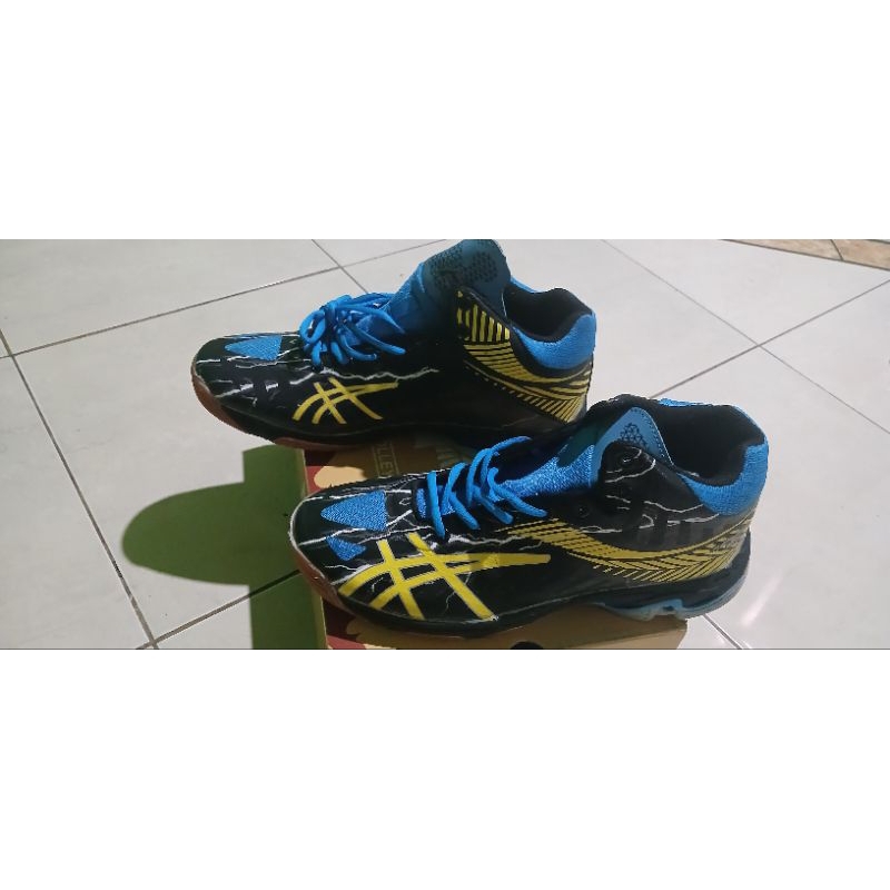 Sepatu Professional Original/Sepatu Volly ball