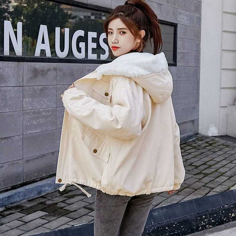 Jaket Wanita Varsity / Jaket Bulu Wanita Vintage / Jaket Wanita Bulu Korea / Jaket Wanita Kekinian /