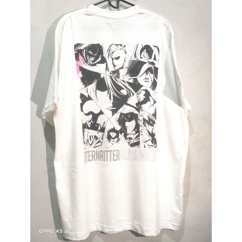 Baju Original UT Bleach Uniqlo Original size XL