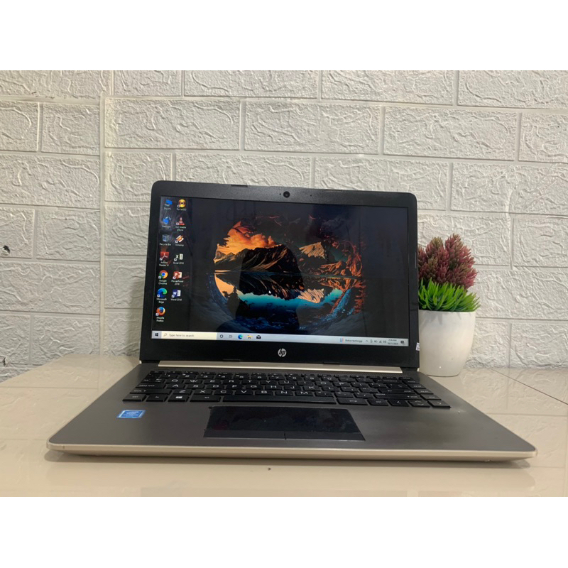 Laptop Slim Second.Laptop Hp 14-ck0xxx,Intel Celeron N4000,Ram 4,Hdd 1Tb.Siap Pakai No Minus&Slim