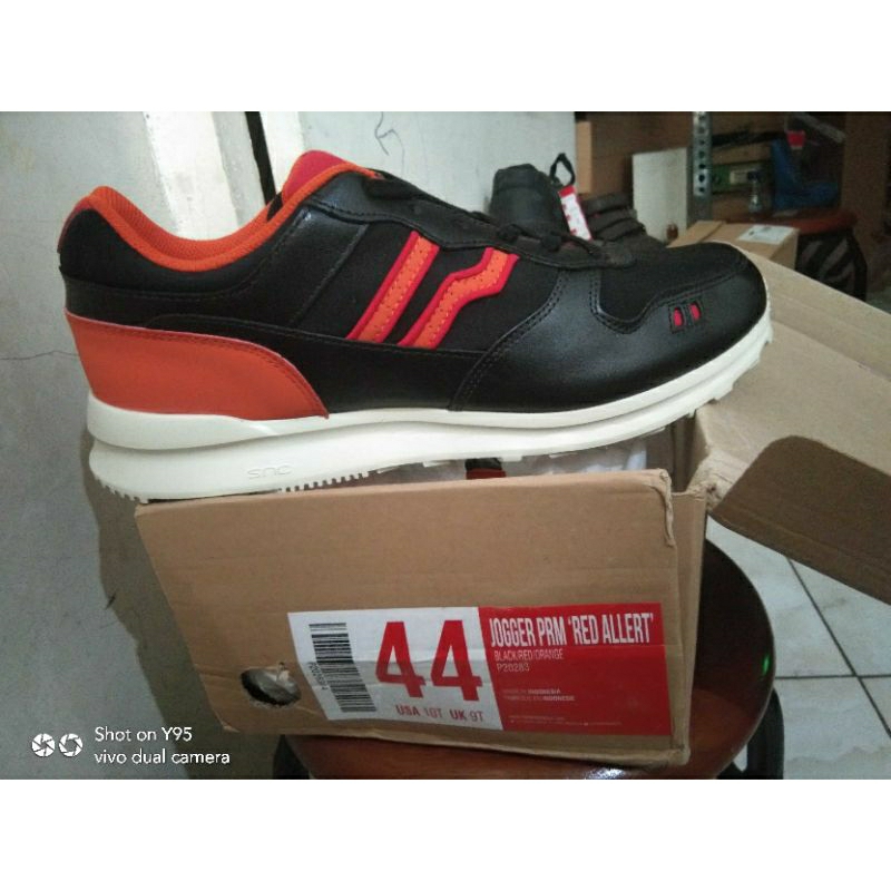 sepatu piero original