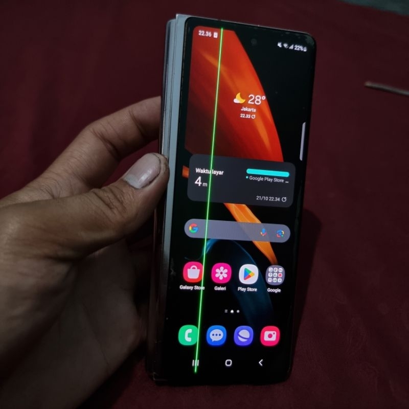 Z Fold 2 LTE Resmi Sein Minus LCD Depan dan belakang