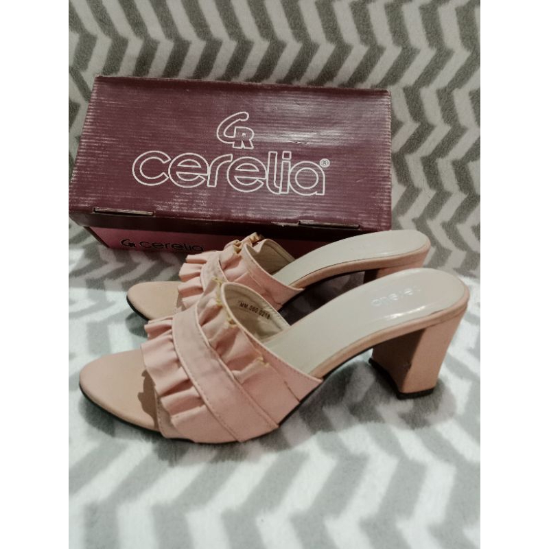 preloved ❗❗❗ sepatu wanita heels cerelia size 37 pink