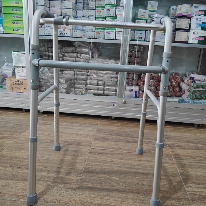 Walker Lipat Stainless / Walker Alat Bantu Jalan Lansia