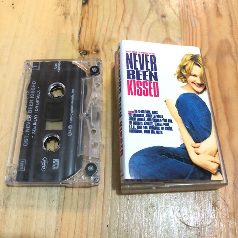 Kaset Pita Ost. Never Been Kissed