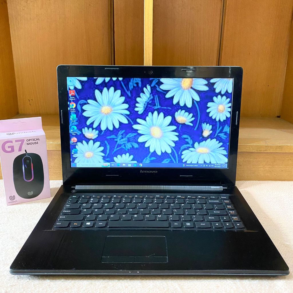 Laptop second Lenovo G40-45 Amd A8-6410 Ram 8Gb Ssd 128Gb Vga R5 M330 2Gb