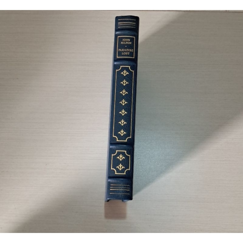 SPECIAL EDITION OF JOHN MILTON PARADISE LOST THE OXFORD LIBRARY OF THE WORLDS GREAT BOOKS