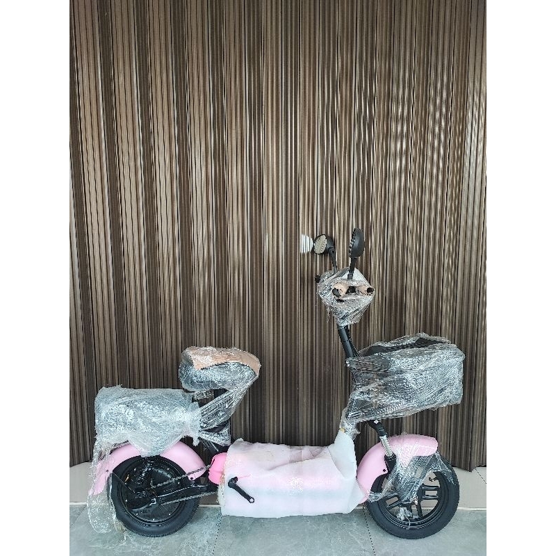 SEPEDA LISTRIK AVIATOR AT 223 PINK