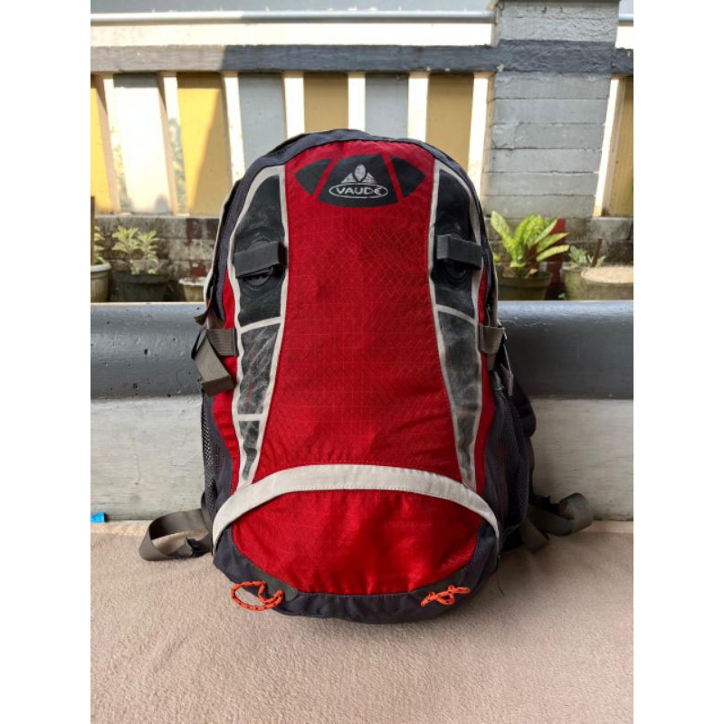 ransel tas carrier vaude 30+5L pria wanita muat leptop untuk kerja sekolah olahraga outdoor hiking g