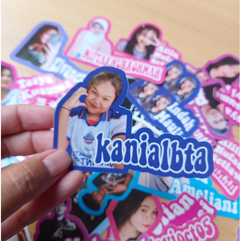 STIKER CUSTOM FOTO & NAMA / STIKER HELM CUSTOM WAJAH FREE DESIGN WATERPROOF