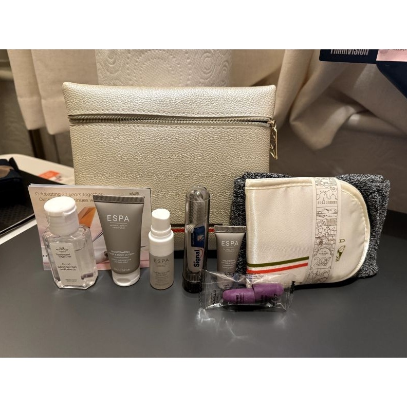AMENITY KIT ESPA SPECIAL EDITION FROM ETIHAD AIRWAYS l H7F5