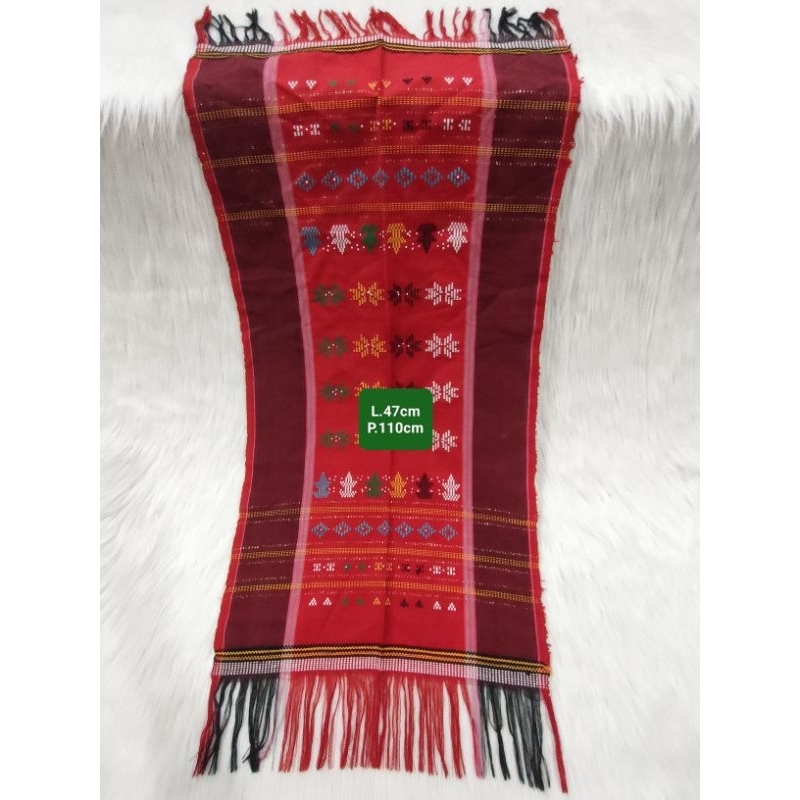 Sadum ulos motif tablecloth