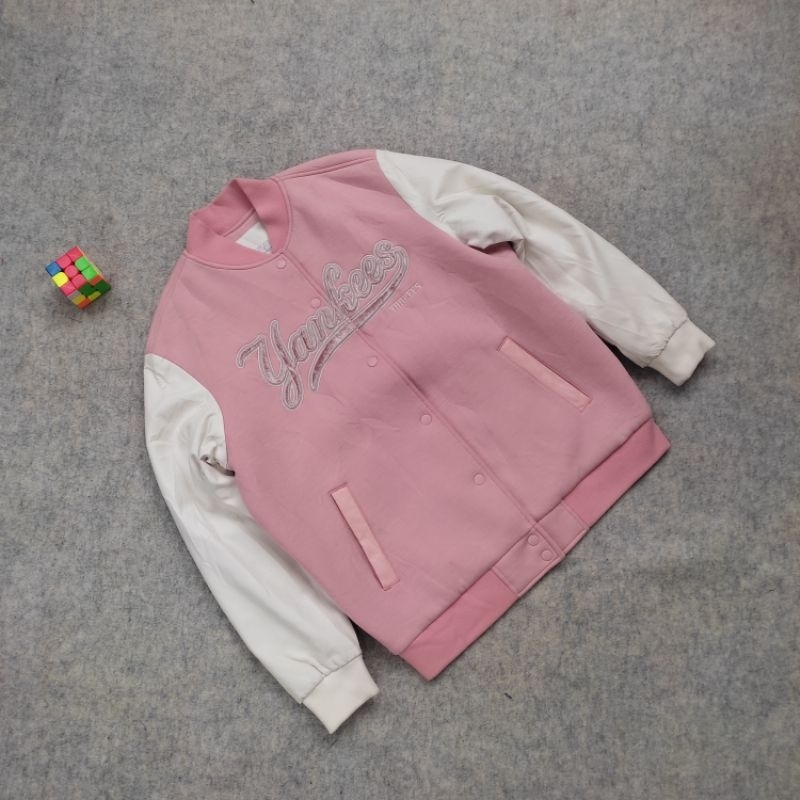 jacket varsity MLB yankess leather   size besar  super cakep jarang terjadi
