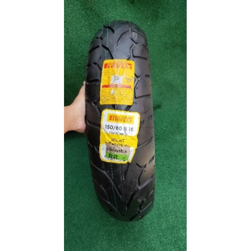 Ban ring 16 150/80 Pirelli Night Dragon