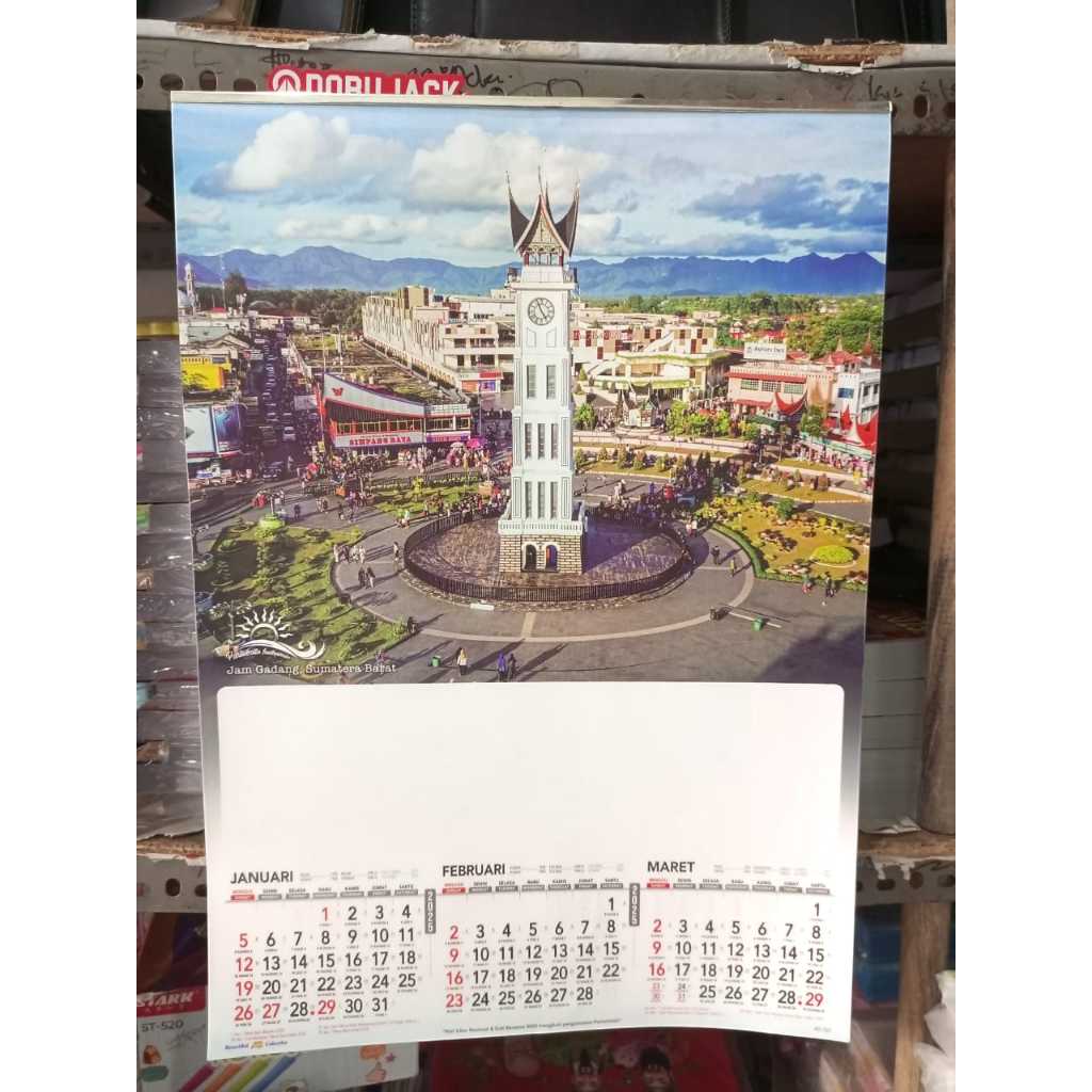 

kalender 2025 triwulan 4 lembar 3 bulanan Ao 105 pemandangan dunia lv