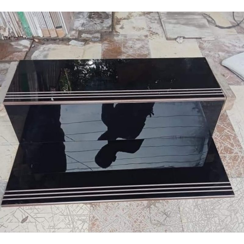 granit tangga glosy hitam polos