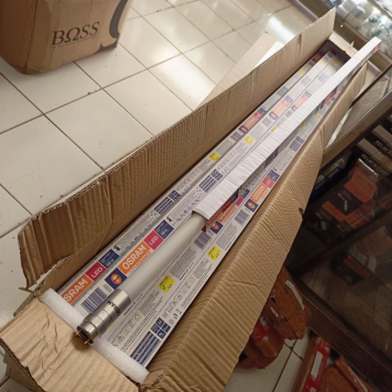 TL LED/Led tube OSRAM 18w 865 cahaya Putih/Daylight ST8E - 1,2 METER  220-250v 100% original dan bar