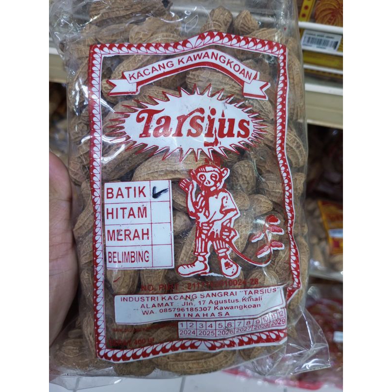 

Kacang Batik Kawangkoan Merk Tarsius 400gr | Kacang Sangrai khas Manado