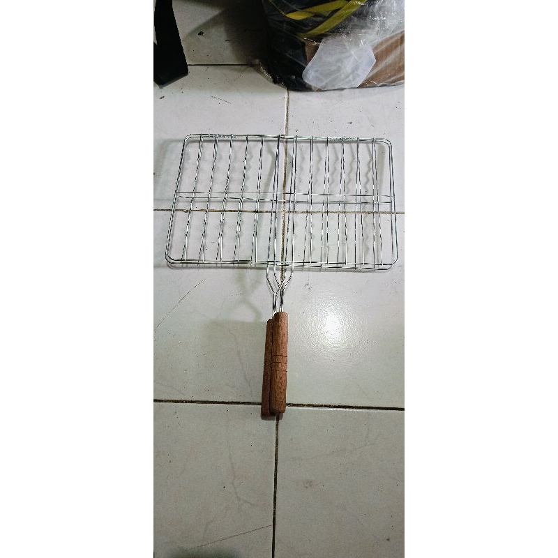 Alat Pemanggang Ikan Ayam