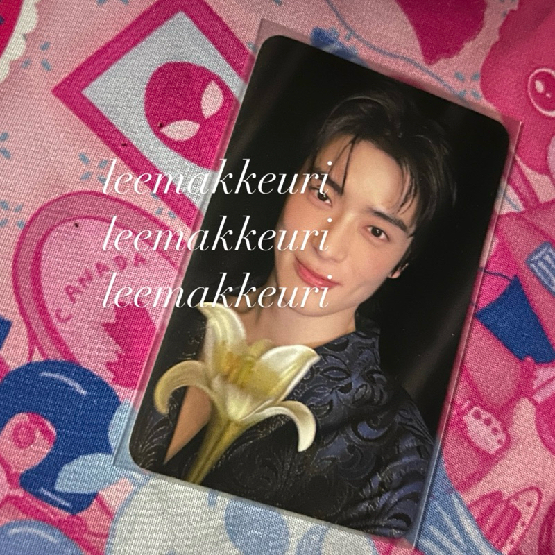 photocard Jaehyun 'J' POB Everline (Jaehyun bunga / Jaehyun biru)