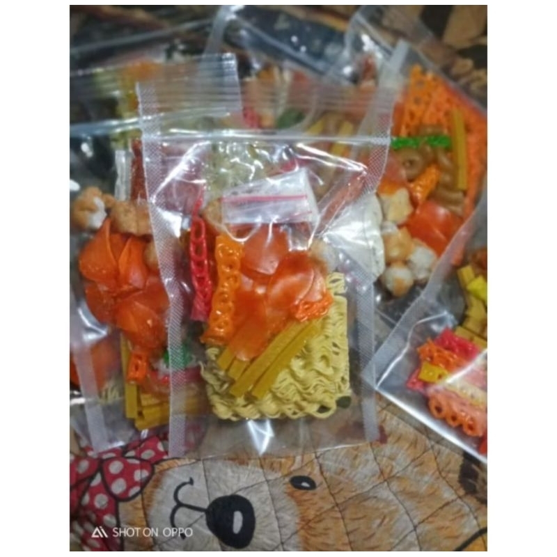 

(12 bungkus)seblak instan khas garut