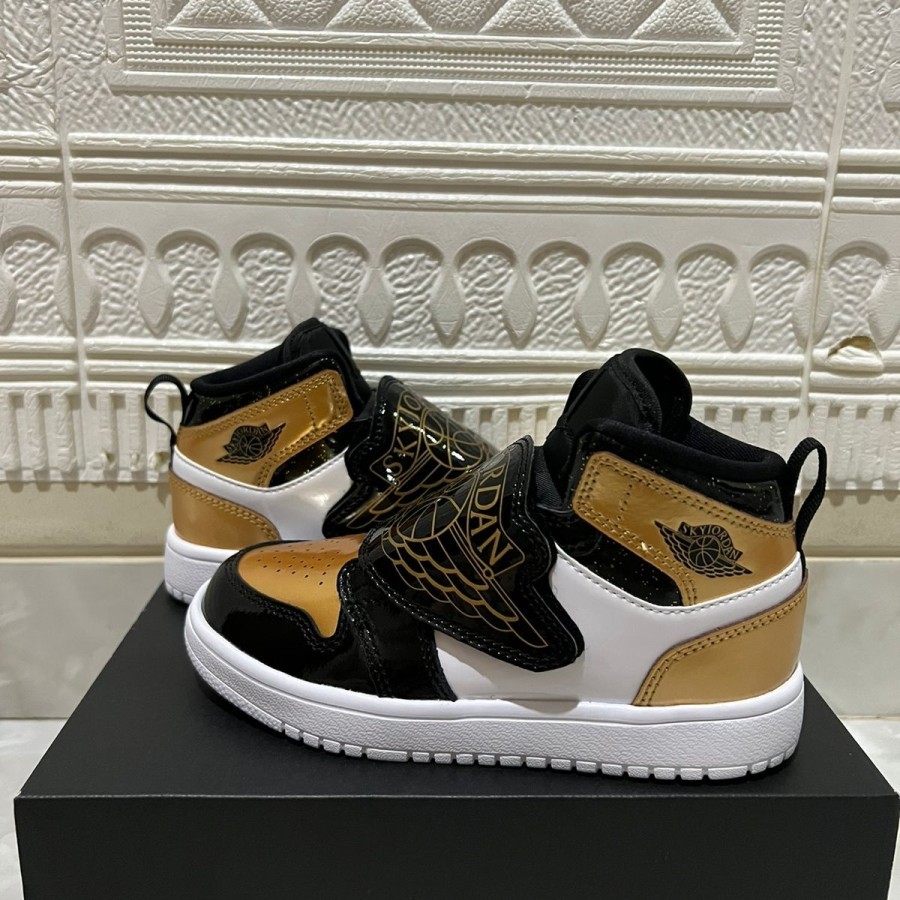 Sky Jordan Gold Toe / Air Jordan Kids 100% Original