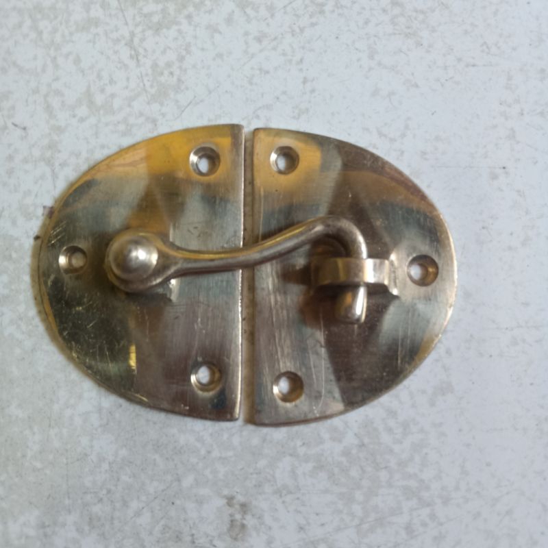 Grendel kunci pengait slot pintu lemari jendela / Kunci pengait pintu lemari jendela / Kunci pintu l