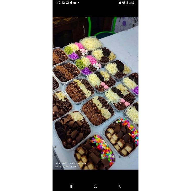 

BROWNIES LUMER PREMIUM KEMASAN 350 ML