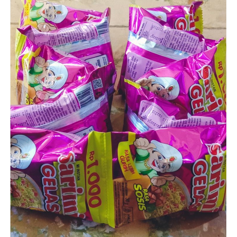 

sarimi gelas ,10 pcs, rasa sosis