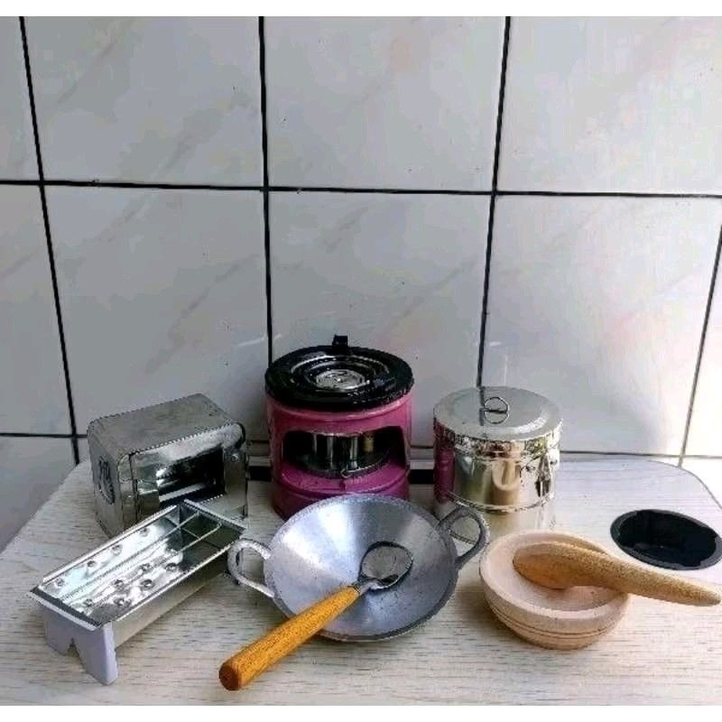 Kitchen Set Masak Masakan Anak / Mainan Anak Masak Masakan Tradisional