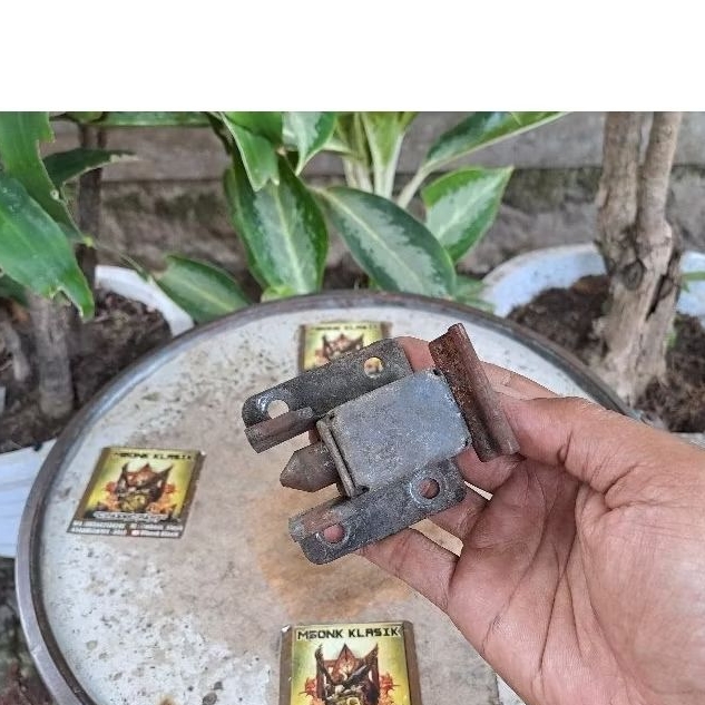 engsel jok u5 u7 ORIGINAL engsel jok yamaha u5 u7