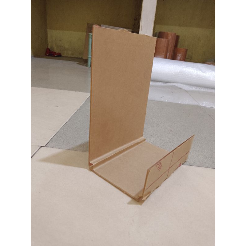 

stand L tegak akrilik