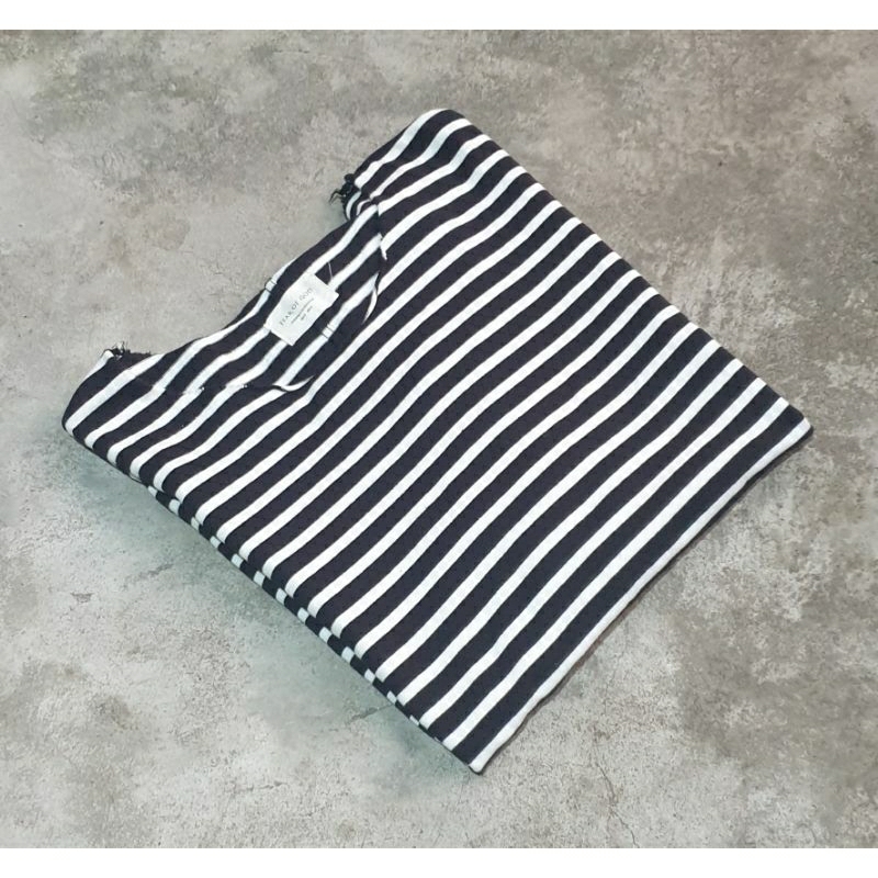 Tshirt Salur Fear Of God