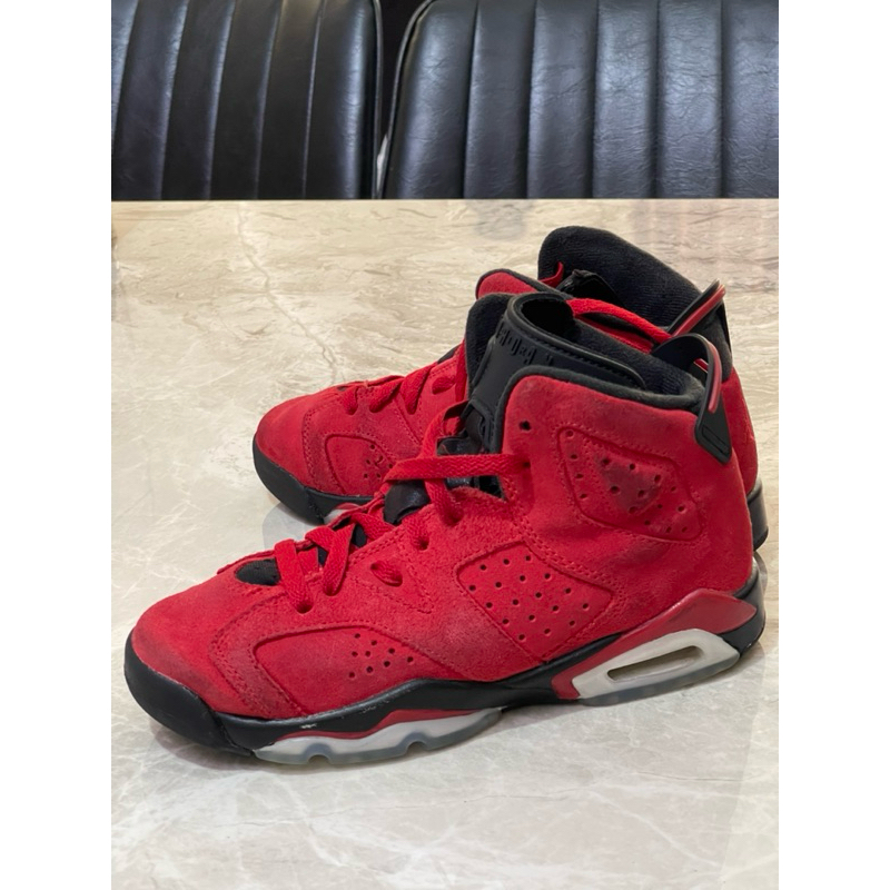 SEPATU BASKER JORDAN ANAK PRELOVED